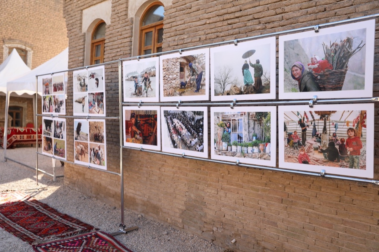 Outdoor heritage photography exhibition